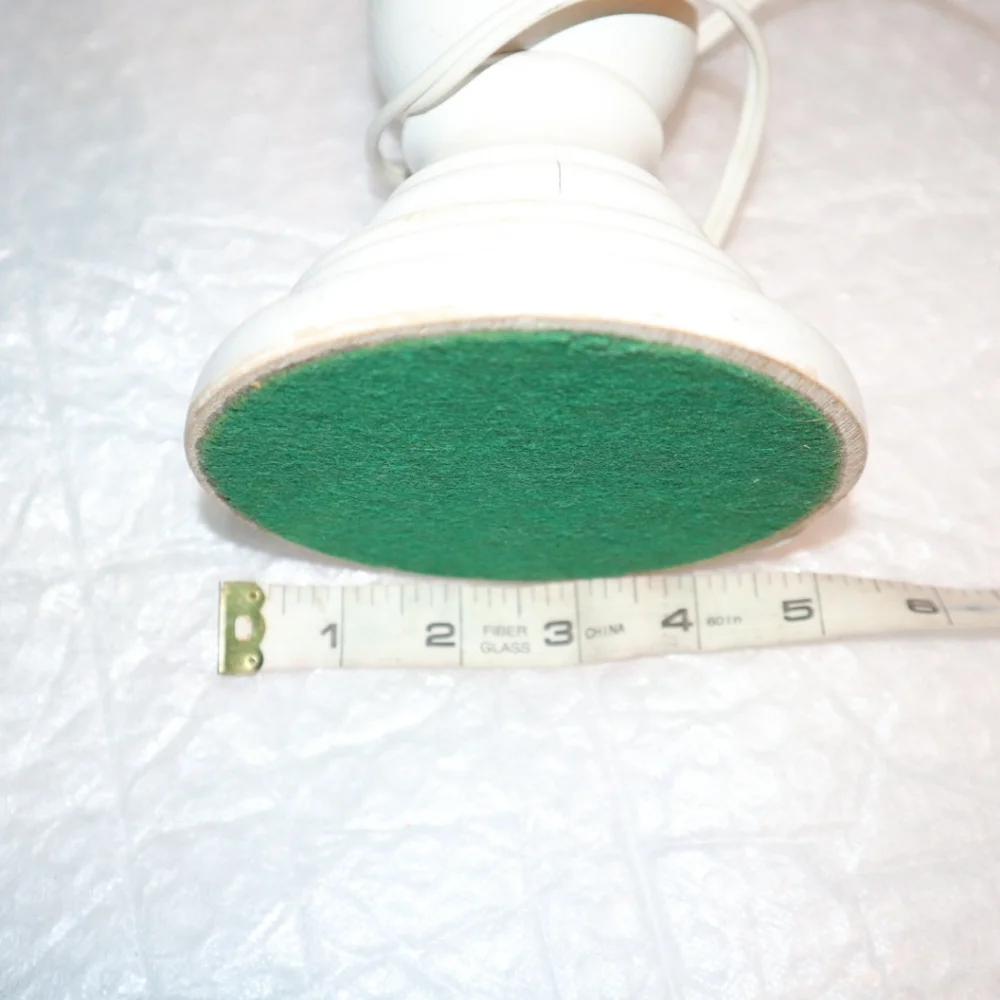 Under Writers Laboratories Portable White Lamp - Picture 11 of 11